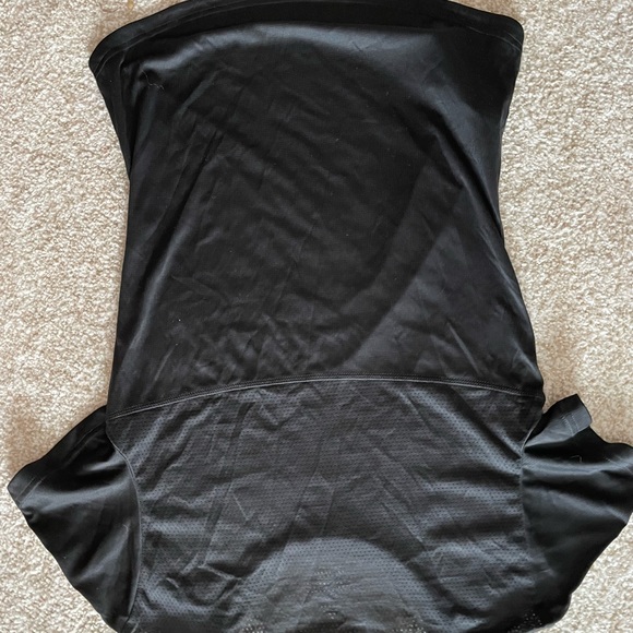 Adidas Aeroready running shirt - NWOT - Picture 5 of 5